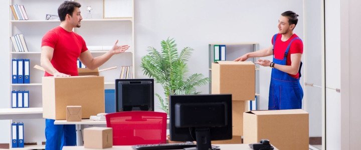 Finding the Best Packers and Movers in Gurgaon While Avoiding